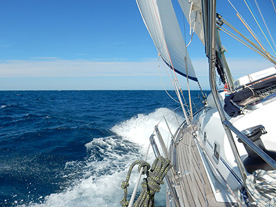 WEISS-BLAU Weihnachtspostkarte 2025